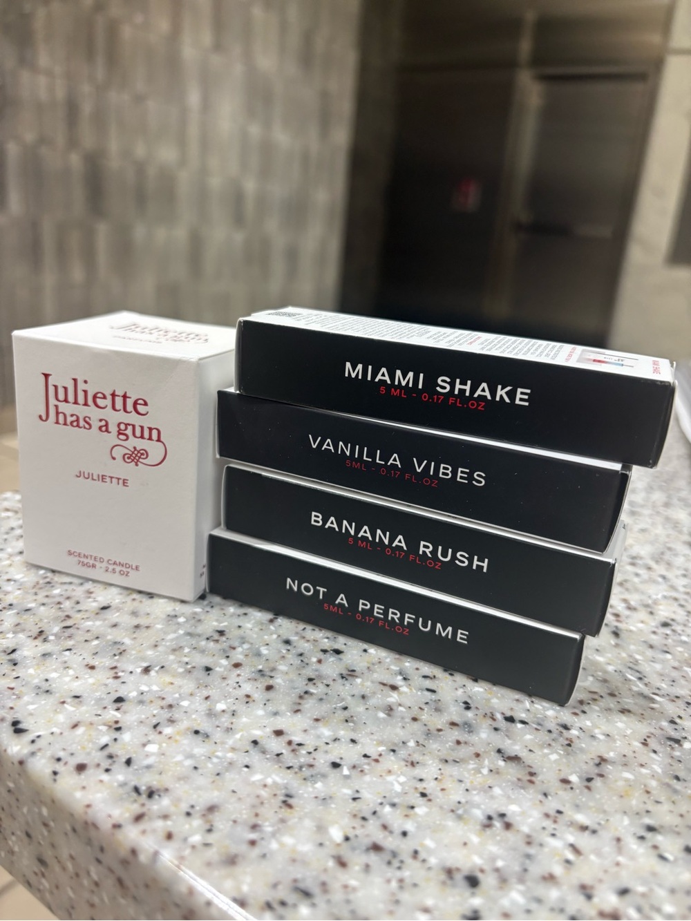 Vanilla Vibes & Not a Perfume Sample Set - Black